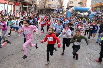 La Cursa de Sant Blai vuelve a reunir a ms de 1800 nios y nias de Borriana en una nueva jornada de deporte y diversin