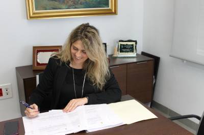 El Ayuntamiento de Vall d’Alba distribuye 85 ayudas para material escolar a los alumnos del instituto