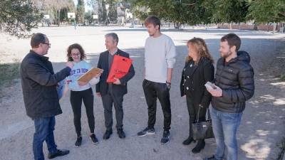 El projecte de robòtica VILABOT lliura els diplomes als dissenys més originals per al logotip del concurs