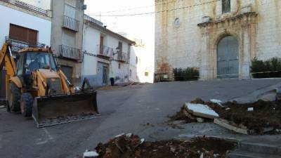 Les Coves de Vinromà inicia les obres de pavimentació de la Plaça L'Església