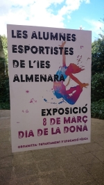 Xarrada de Laia Cañes per a la setmana de la dona en l'IES Almenara