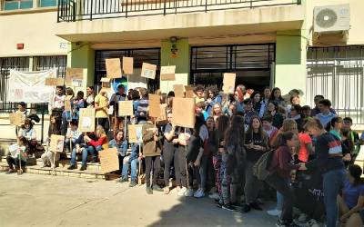 El IES Jaume I se suma a la movilización mundial contra el cambio climático