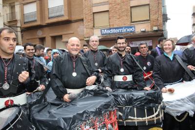 La lluvia no pudo con el poderío de la Rompida de la Hora de Alcora