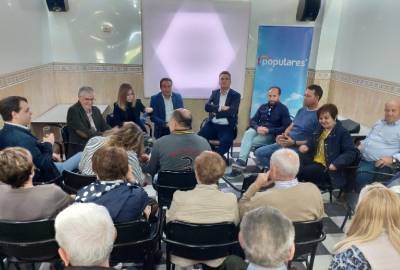El PP de La Vilavella organitza una tertúlia amb afiliats per a traslladar les propostes del partit