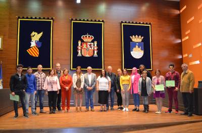 Oropesa del Mar clausura la escuela de ocupación con la entrega de diplomas a los alumnos