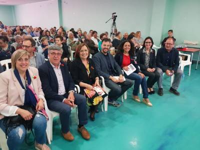 Isabel Esbrí encapçala el projecte socialista en una Peníscola “amb la força per a aconseguir el canvi”