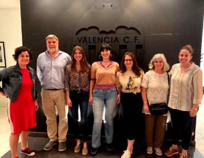 El grup el Kioskero presenta la seua campanya a la Fundació Valencia C.F.