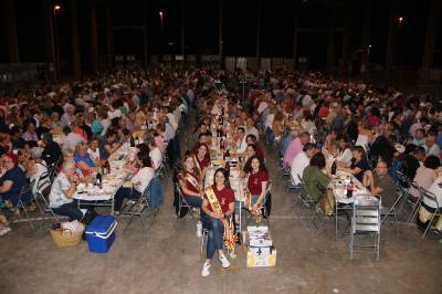 Més de mil persones participen al sopar de paiporta de dissabte
