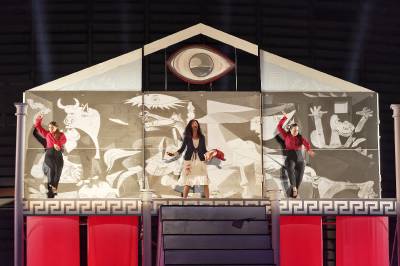 Xarxa Teatre presenta en Portugal su visión más comprometida del teatro de calle