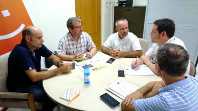 Ignasi Garcia es reuneix amb la Unió de Llauradors per donar una solució sostenible a les plantes de purins de les comarques de Castelló