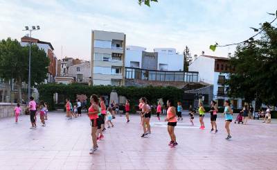 Finalizan las clases gratuitas de Ritmo-Fitness con gran éxito de asistentes