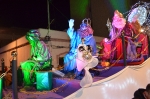 Los Reyes Magos 'inundan' las calles de Oropesa del Mar de ilusión con la cabalgata y el reparto de regalos