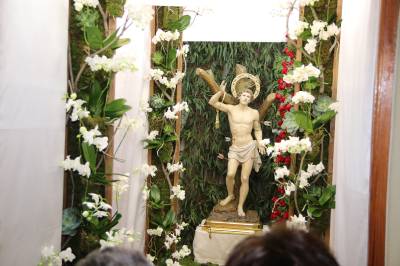 El traslado abre los actos centrales de las fiestas en honor a Sant Sebastià en La Vilavella