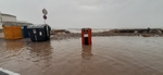 El mayor temporal marítimo de las últimas décadas pilla al concejal responsable (3.100 ?/mes) de la zona costera fuera de España