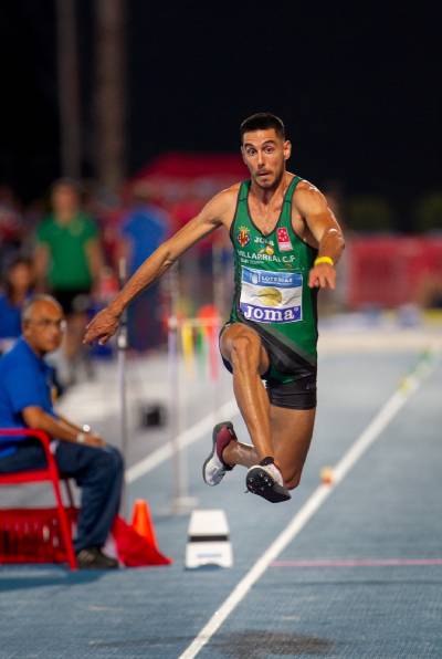 Grandioso debut de Pablo Torrijos con la victoria en la prestigiosa reunión de Boston