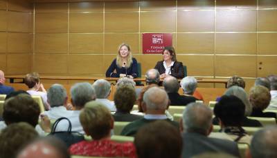 Castelló ret homenatge a les 58 parelles que han complit les seues Noces d'Or