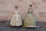 Les candidates a Reina Fallera de Borriana, juntes i amb vestit regional