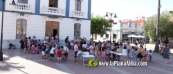 La plaza Mayor acogi el concurso de dibujo infantil
