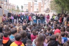 Plaa 8 de Mar d'Almenara es completa d'escolars per commemorar el Dia Internacional de la Dona