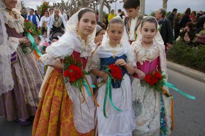 6.000 ofrendas a la Mare de Déu del LLedó