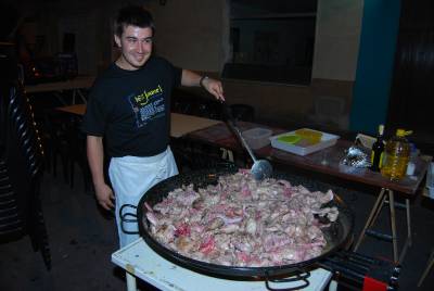 La gastronomía llega a la peña K-dukats.