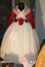 Olga Freixes Sancho, fallera mayor de Chicharro.