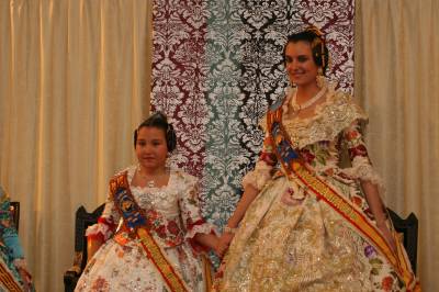La poesía invade la exaltación de la falla La Vila.