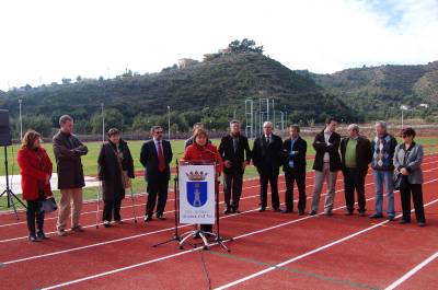 Inauguran la pista de atletismo Vicent Arzo