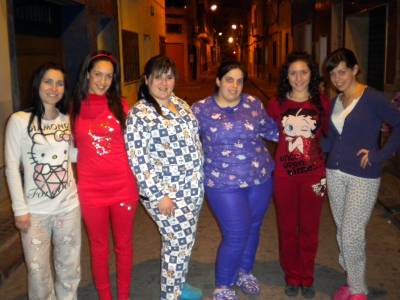 Invasion de pijamas en el casal del Garbó.