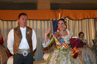 Homenatge i poesia en l’exaltació de la falla La Vila.