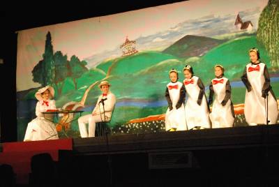 Sant Josep triunfa con Mary Poppins.