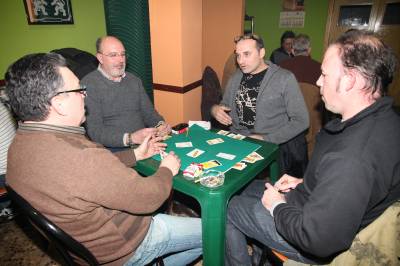 La falla Societat de Caçadors se alza con el Campeonato de Truc.
