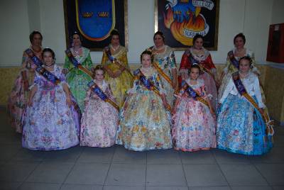 San Valentín centra la exaltación de la falla Barrio Valencia