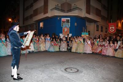 El Pregó i la Crida marcan el inicio de los dias grandes de fallas.