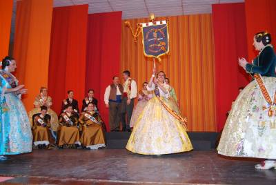 Centro España gana el concurso de sainets y La Vila y Caçadors la Cabalgata del Ninot