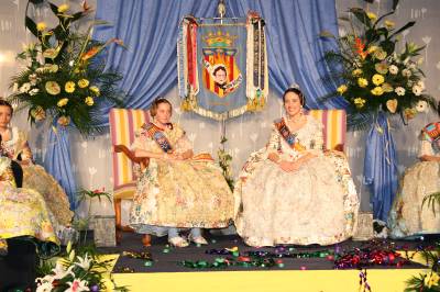 Don Bosco exaltó a sus falleras mayores en un emotivo acto.