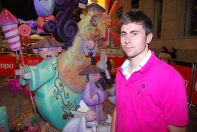El artista Sergio Fandos se alza con un primer premio de hogueras infantiles