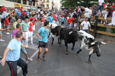 Los toros de Laurentino Carrascosa protagonizan un encierro muy limpio