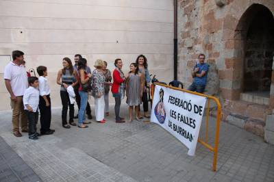 La apertura del Campanar congrega a un numeroso público.