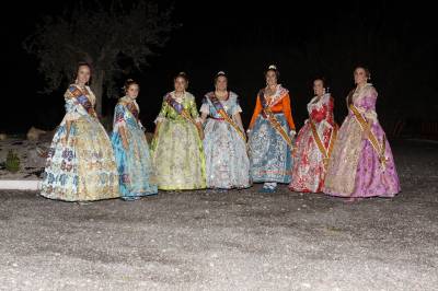 La Ravalera despide a sus falleras