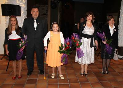 La Vall despide a sus falleras mayores de 2010