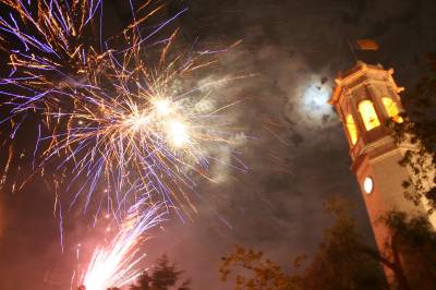 Pirotecnia Martí brinda a Burriana una Nit de Foc sensacional.