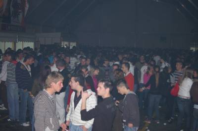 El Mesón del Vino se despide con una gran fiesta hasta altas horas de la madrugada