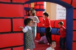La Vall: Mil globos estallaron en una mascleta infantil