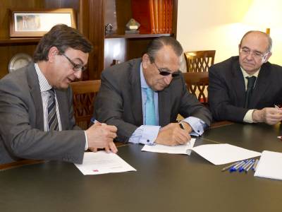 Diputación y Cámara de Comercio financian una Guía Provincial de Asistencia a los discapacitados