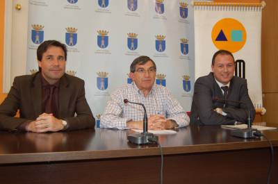 La programación para mayores combina talleres con actividades lúdicas