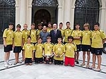 Luis Martínez recibe a los integrantes del Club Voleibol Mediterráneo