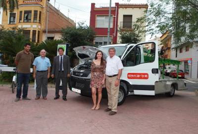 BICICAS incorpora un nuevo vehículo ecológico para el reparto de bicicletas