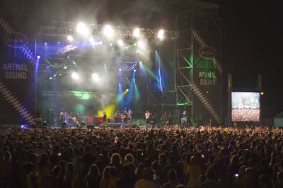 El mestizaje completa el Arenal Sound