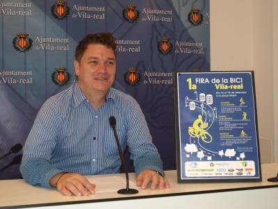 Vila-real organiza una Bicicletada popular para animar a utilizar este transporte en la primera Feria de la Bicicleta